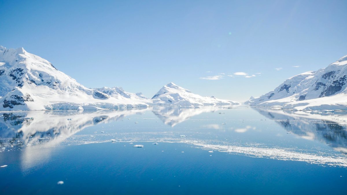 Pocket of bizarrely pure air discovered in Antarctica