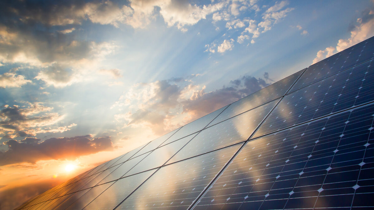Power outage: Solar is frozen, wind is fitful
