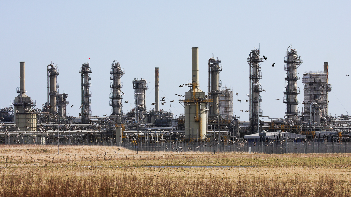 Don’t believe the fossil fuel hype