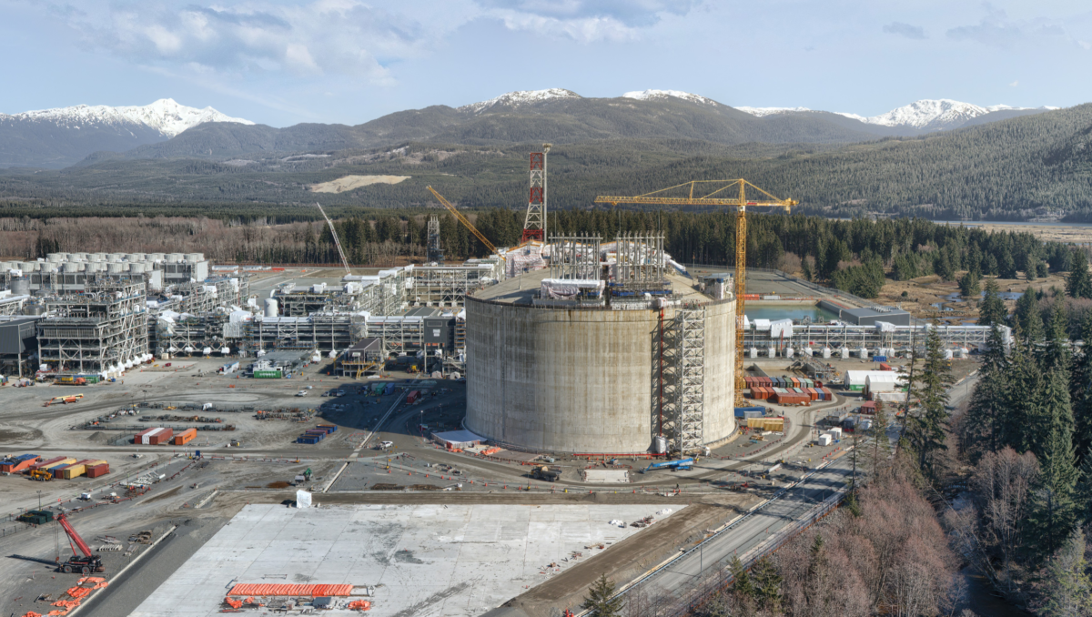 Canada pushes LNG exports while global demand evaporates